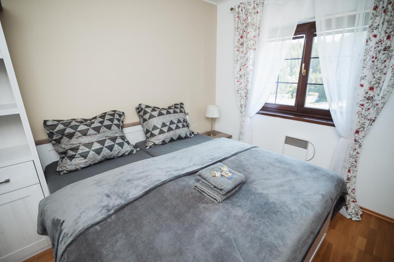 Vila Viktoria - Apartman Viktoria 2 Rużomberk Zewnętrze zdjęcie